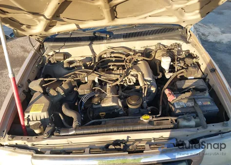 1999 Toyota Tacoma Prerunner из США, поврежденный, VIN 4TASM92N3XZ571963